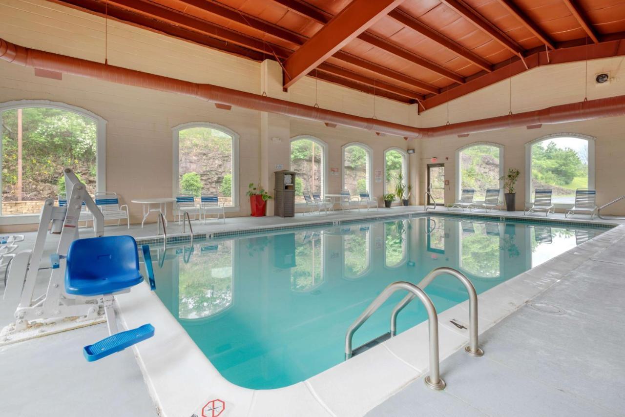 Best Western Plus Poconos Tannersville Exteriör bild